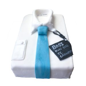 Torte 3D Figur - gefaltetes Boss-Hemd mit Krawatte