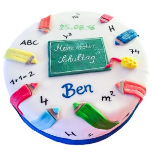 Torte rund Stifte und Tafel (weiß)