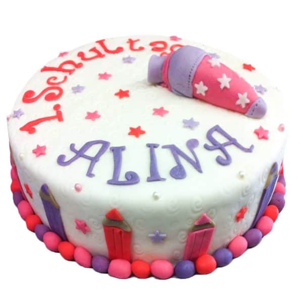 Torte rund Name mit Stiften, Kugel und kleiner Schultüte