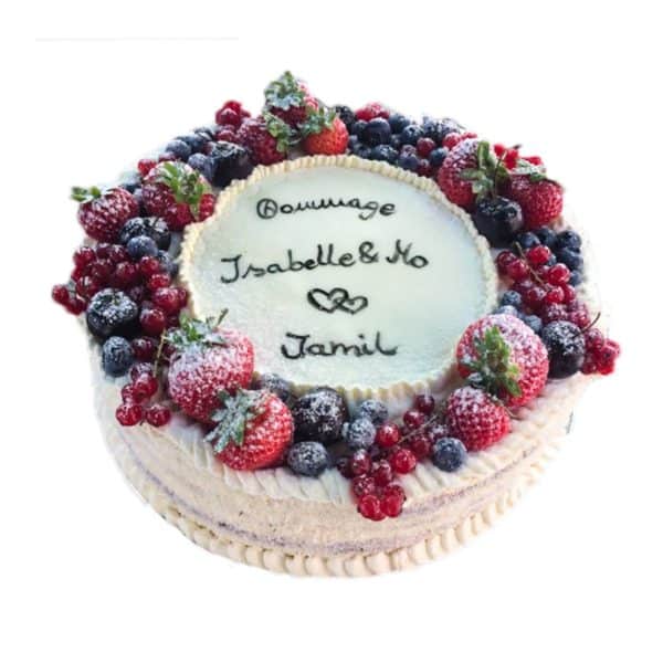 Hochzeitstorte naked mit umlaufenden Ring aus Beeren