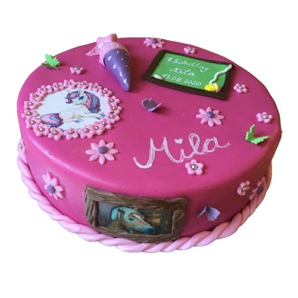 Einschulungstorte pink mit Pferden, Schmetterlingen, Tafel und Schultüte