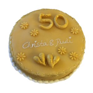 Hochzeitstorte goldene Hochzeit mit Blumen und Herzen