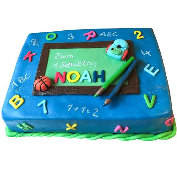 Torte rechteckig große Tafel mit Stiften, Schulranzen und Ball